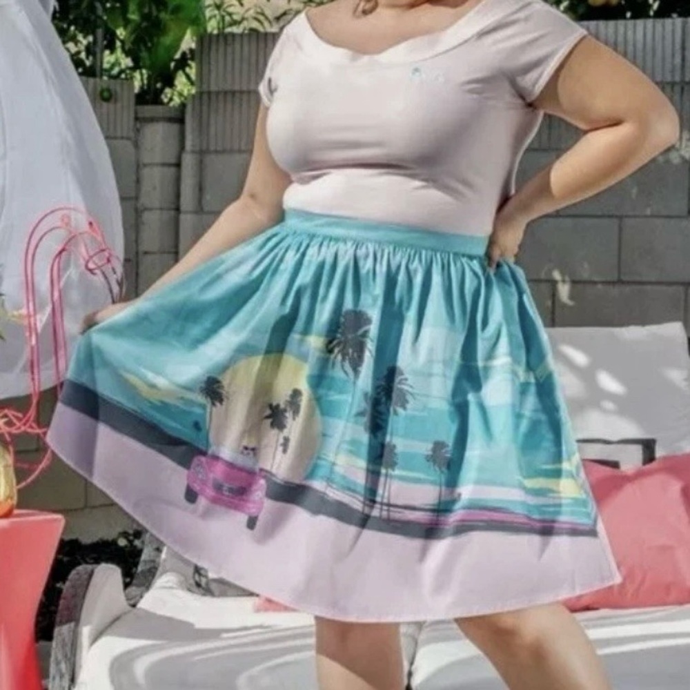BNWOT, The Stitch Shoppe Loungefly Malibu Barbie Skirt Size 1x.
